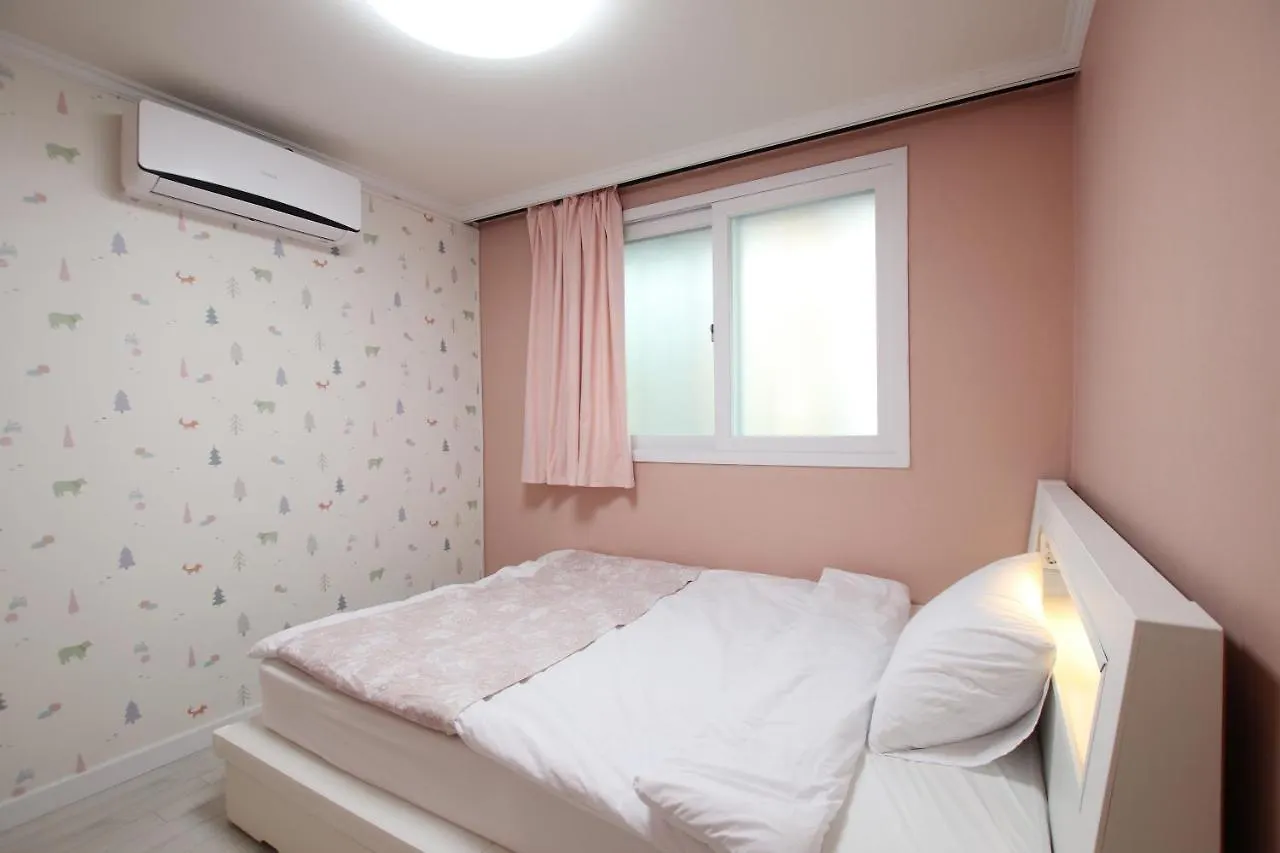 Parasol House Apartamento Seúl